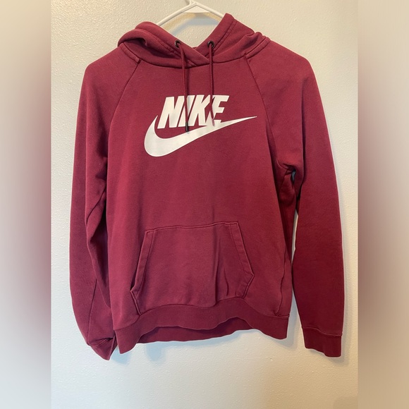 Nike Sweaters - Women’s Nike Maroon Hoodie